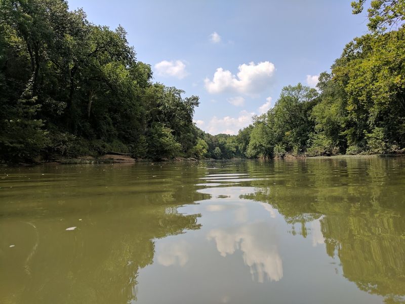 Why Tubing This Tennessee River Is The Only Plan You Need This Weekend