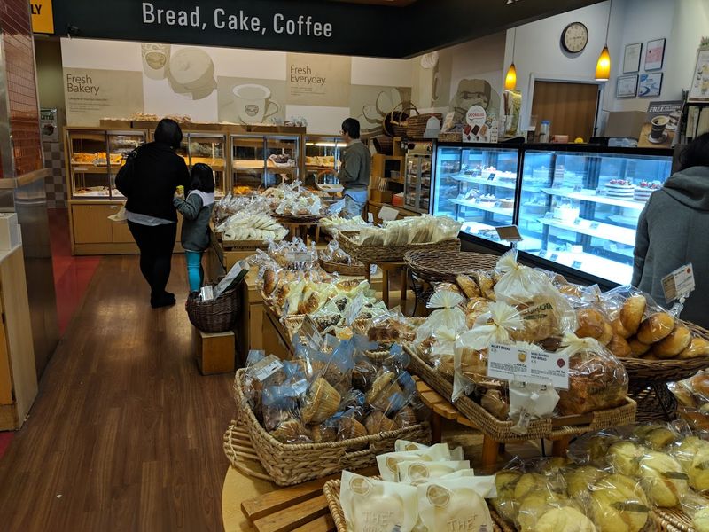 Tous Les Jours Bakery Inside The Store Is A Real Highlight