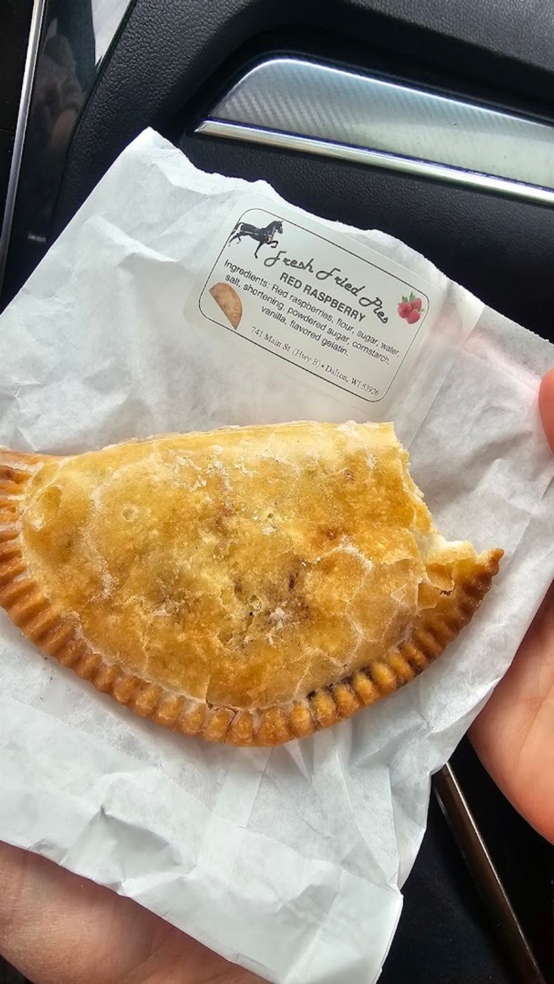 The Fried Pies Are The Sweet Treat People Plan Around