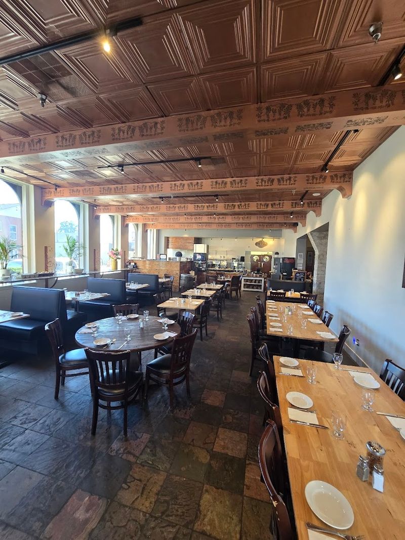 Inside The Restaurant Where New York Meets Small Town Tennessee