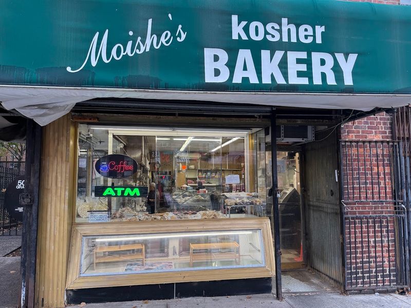 Moishe's Kosher Bakery