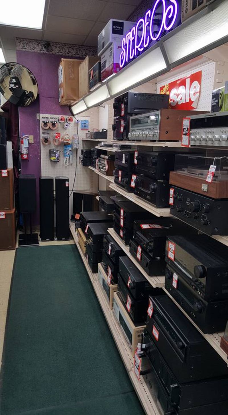 Shoppers Can Find Turntables And Stereo Equipment