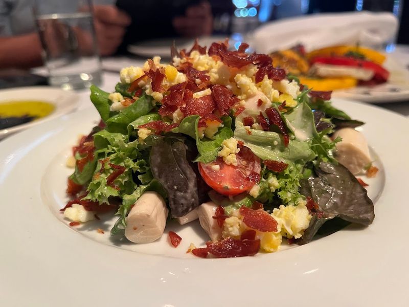 A Seasonal Menu That Keeps Every Visit Feeling Fresh