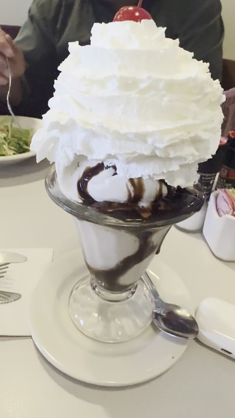 The Kitchen Sink And Other Legendary Desserts