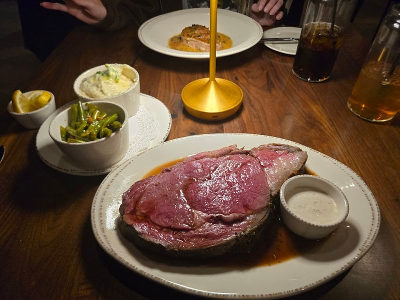 Thursday Prime Rib Night Is Worth Planning Around