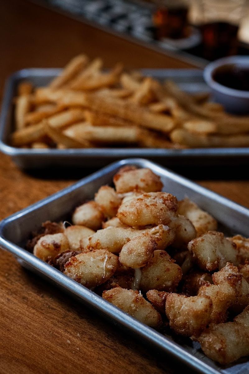 Wisconsin Cheese Curds Get A Gluten Free Tiki Bar Twist