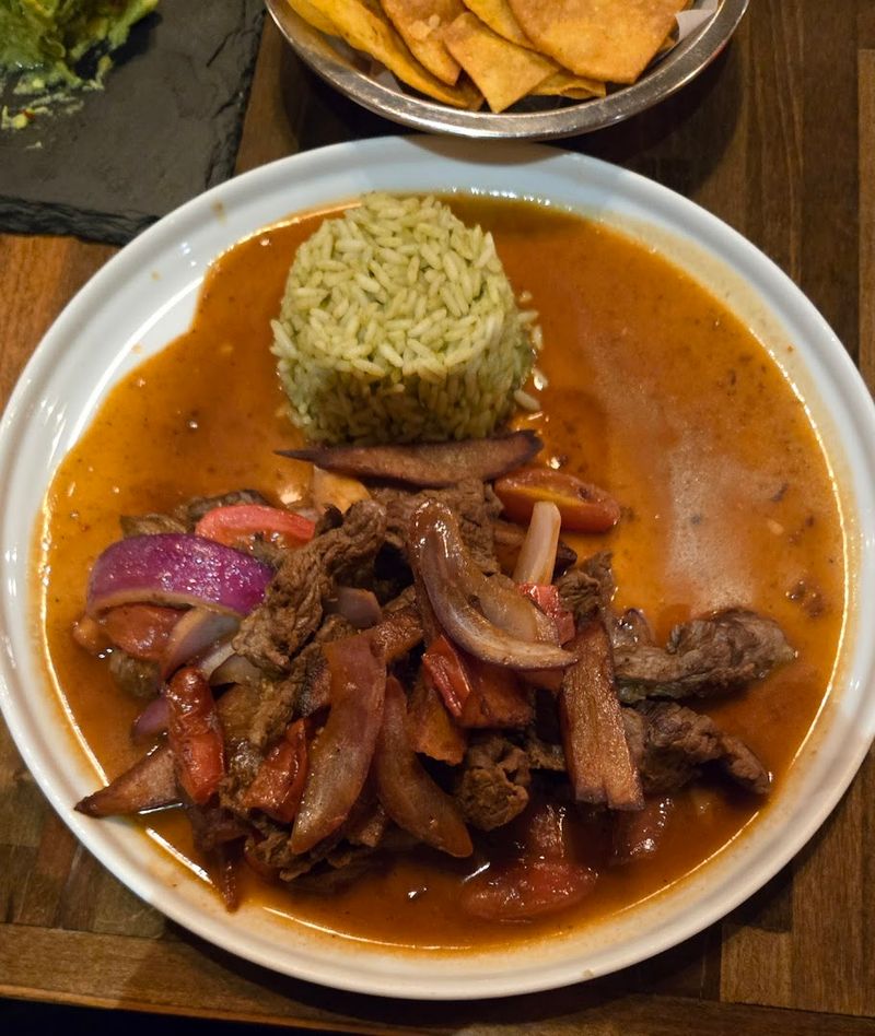 Lomo Saltado Brings Peruvian Comfort To West Allis