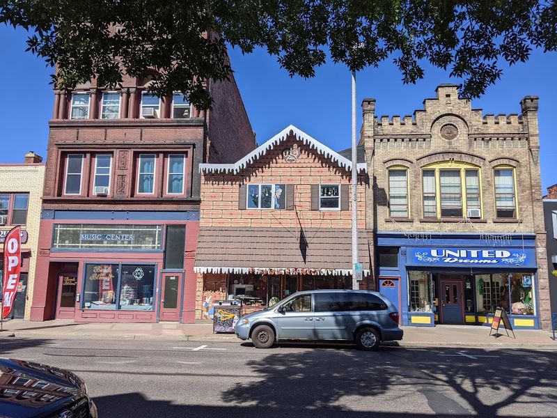 Main Street Keeps That Classic Wisconsin Feel