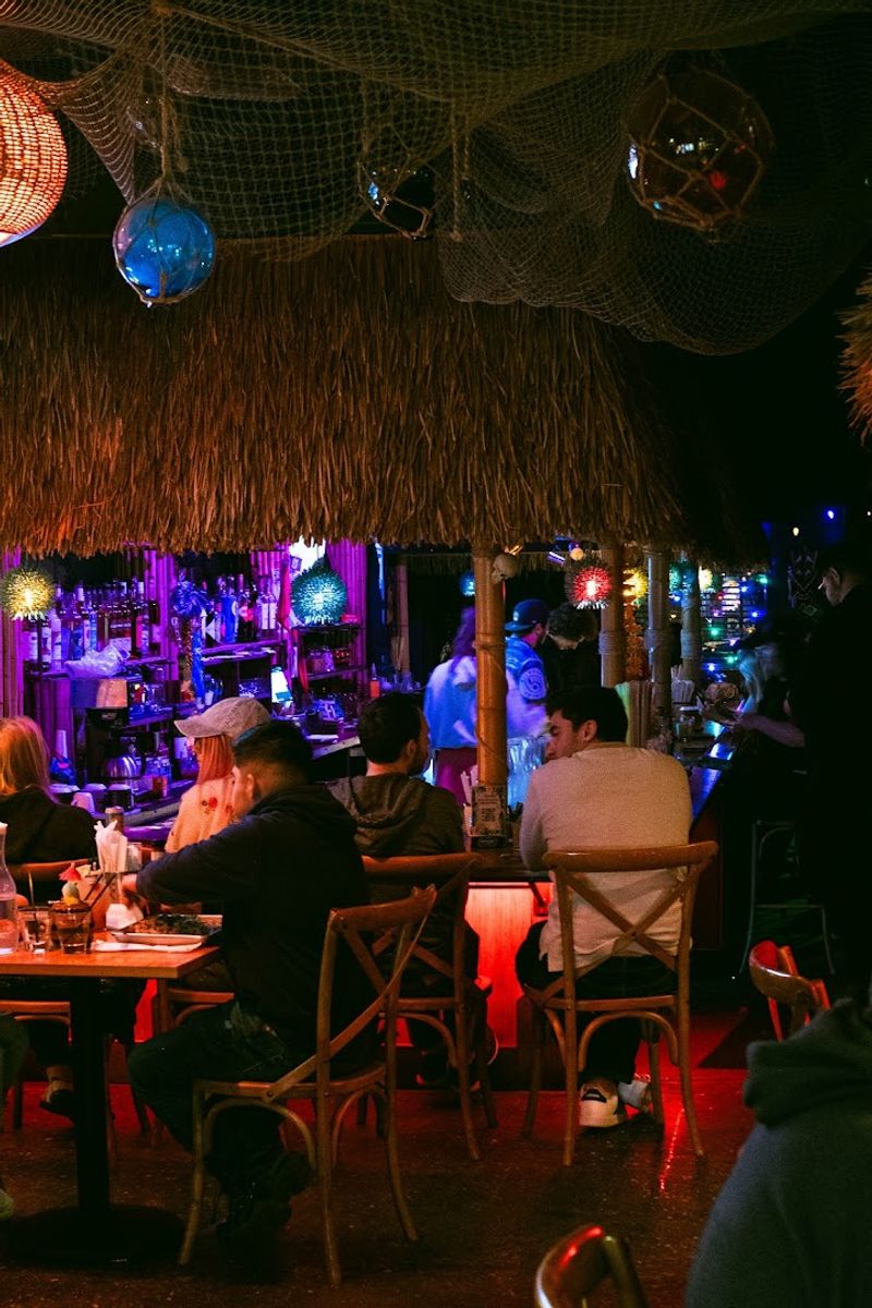 Walk In Dining Makes It Easy To Stop By Without Overplanning