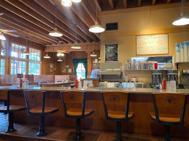 Fast Service And A Welcoming Atmosphere