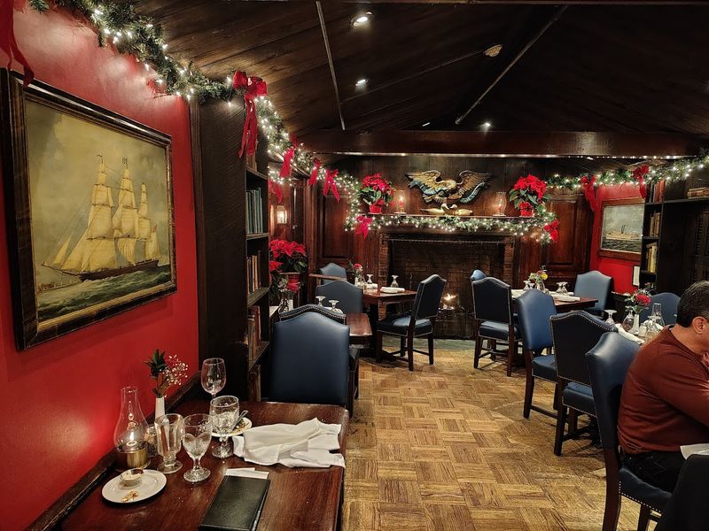 The Colonial Ambiance That Sets The Dinner Table