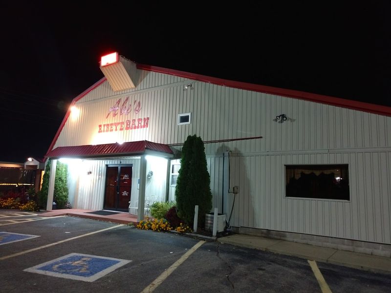 A Steakhouse That Feels Built To Last