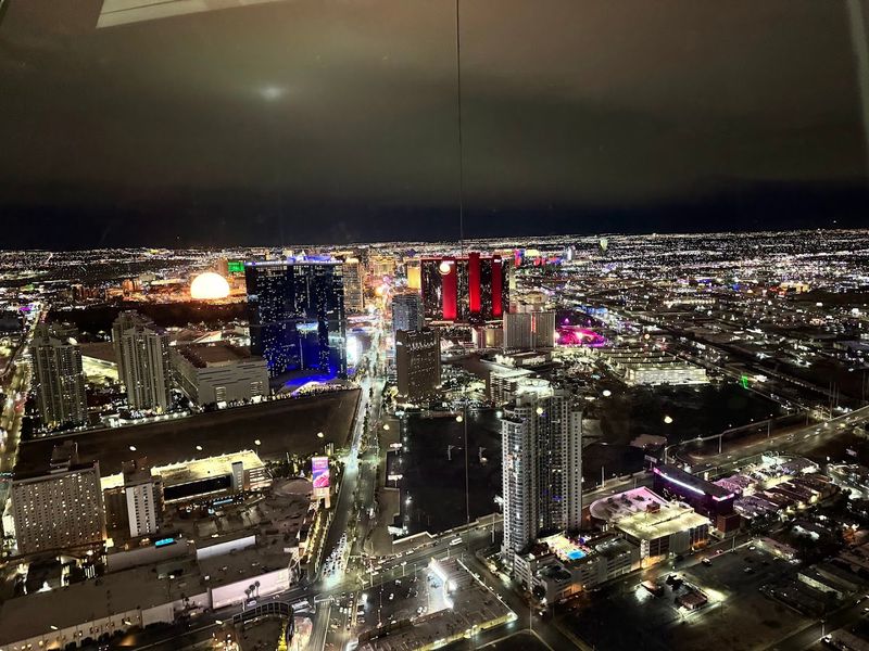 Top Of The World Delivers The Classic Big Vegas Reveal