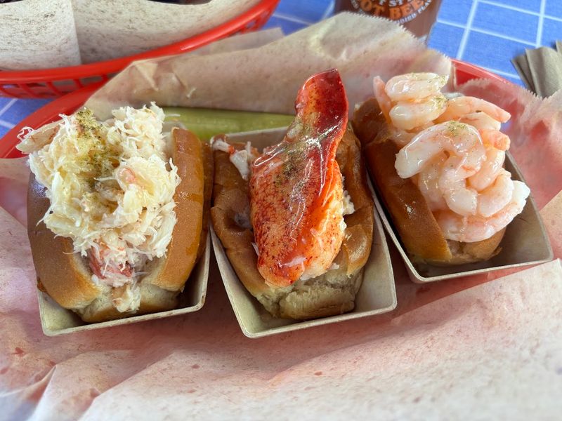 The Seafood Roll Flight Lets You Try More Than Lobster
