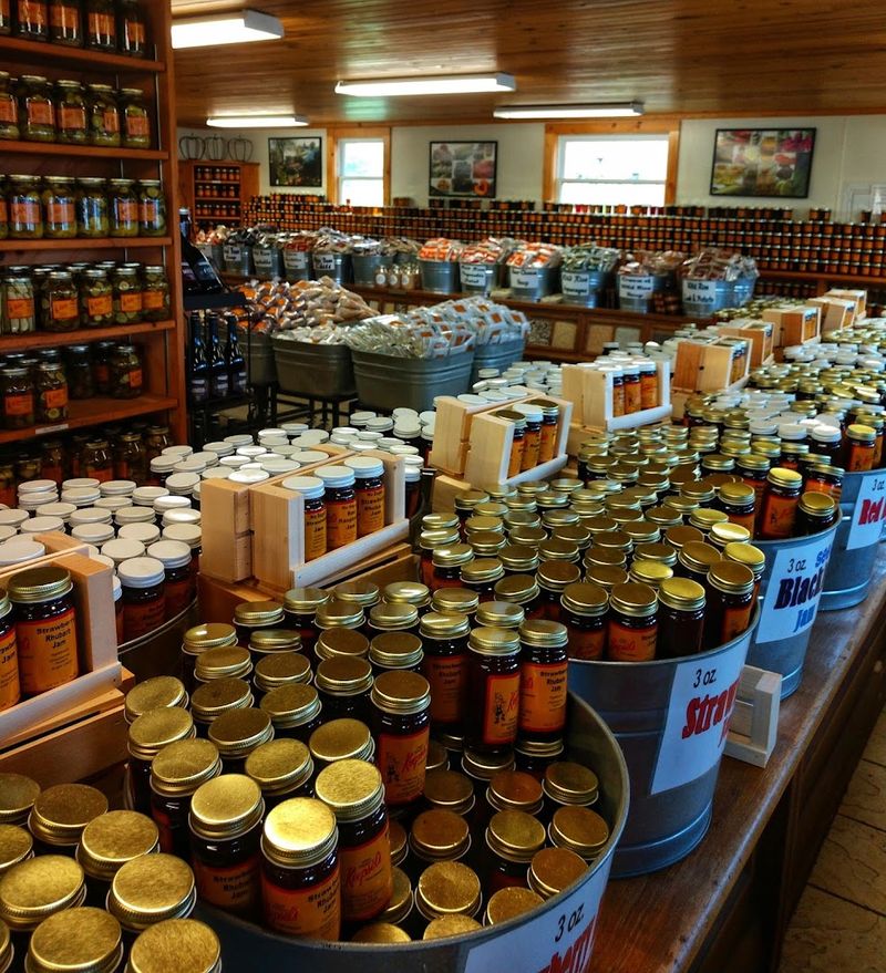 Fresh Bakery Finds Make It Hard To Leave Empty-Handed
