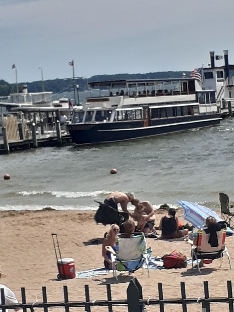 Boat Tours Turn A Day Trip Into An Experience