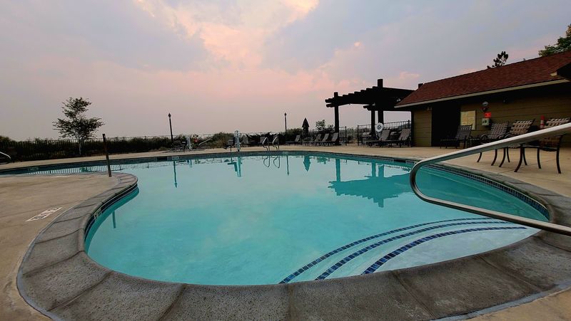 Five Mineral Pools Let Visitors Choose Their Perfect Soak