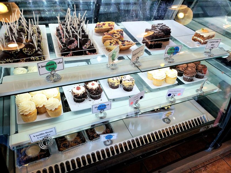 A Fully Dedicated Gluten-Free And Allergen-Friendly Kitchen