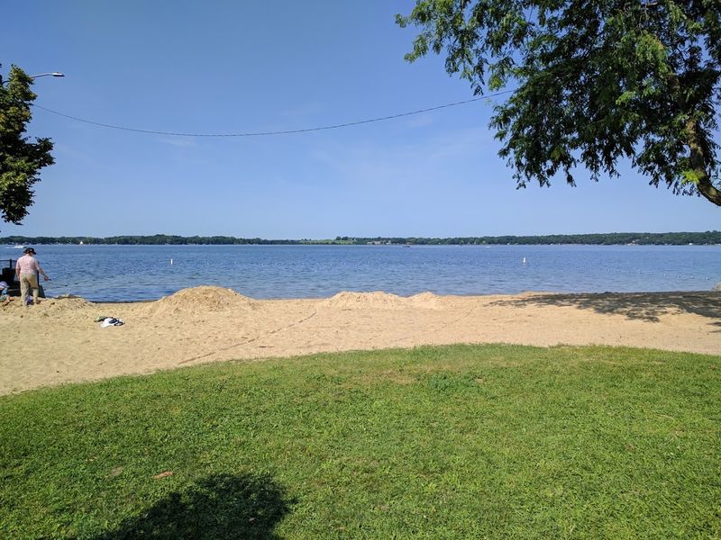 Picnic Space Turns A Quick Stop Into A Full Day
