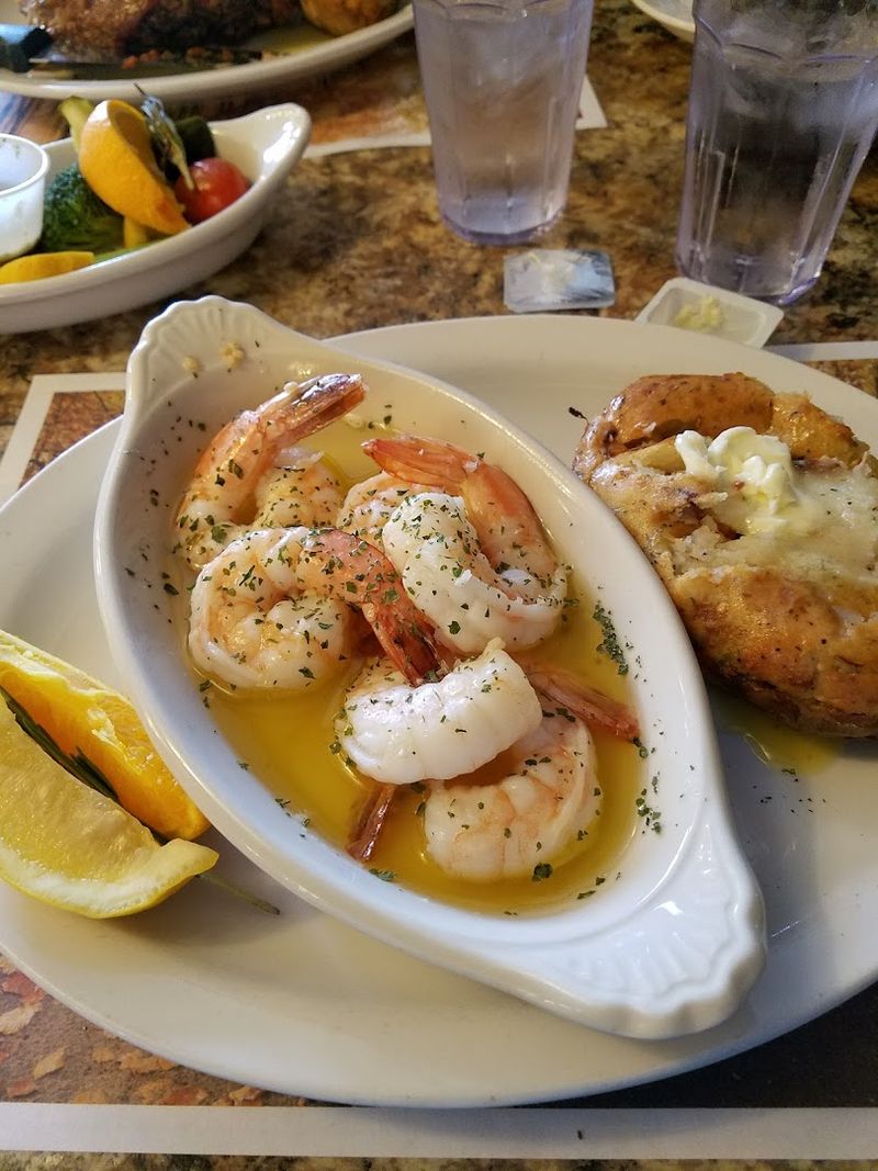 Seafood Options That Surprise First-Time Visitors