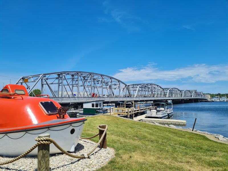 The Famous Steel Bridge Makes Downtown Feel Instantly Memorable
