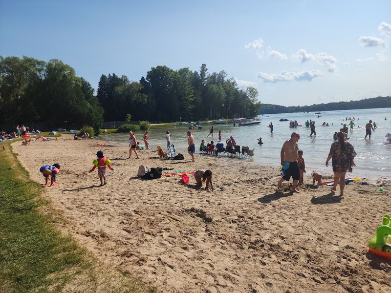 Lakeside Recreation Opportunities