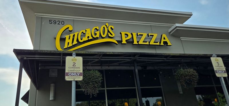 What Makes This Deep-Dish Spot Stand Out