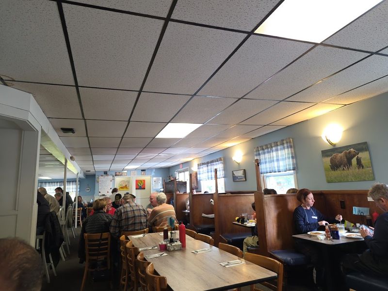 What Gives This Breakfast Spot Its Berkshire County Staying Power