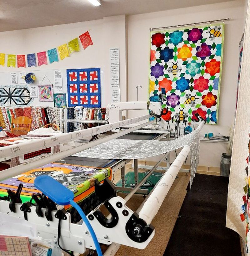 Longarm Quilting Services That Finish The Job