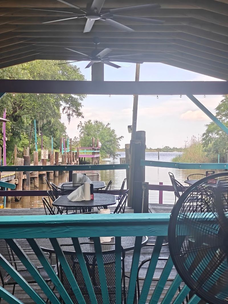 A Waterfront Setting That Makes Every Meal Feel Special
