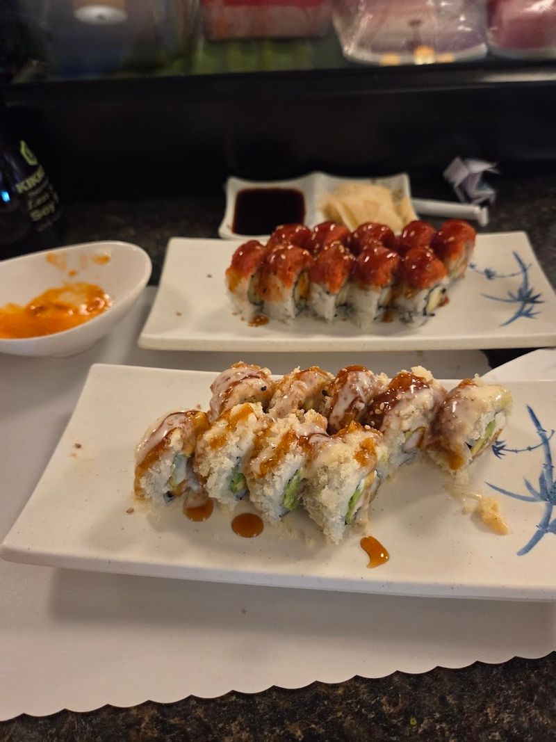 KitzMo Sushi Offers All-You-Can-Eat Sushi