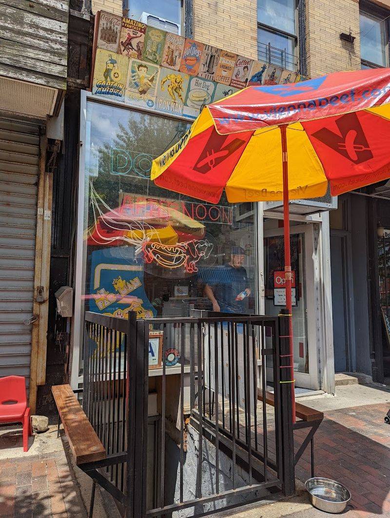 A Hot Dog Shop That Punches Way Above Its Weight