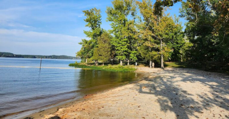 This Sandy Tennessee Lake Beach Feels Like A Coastal Escape Without Leaving The State