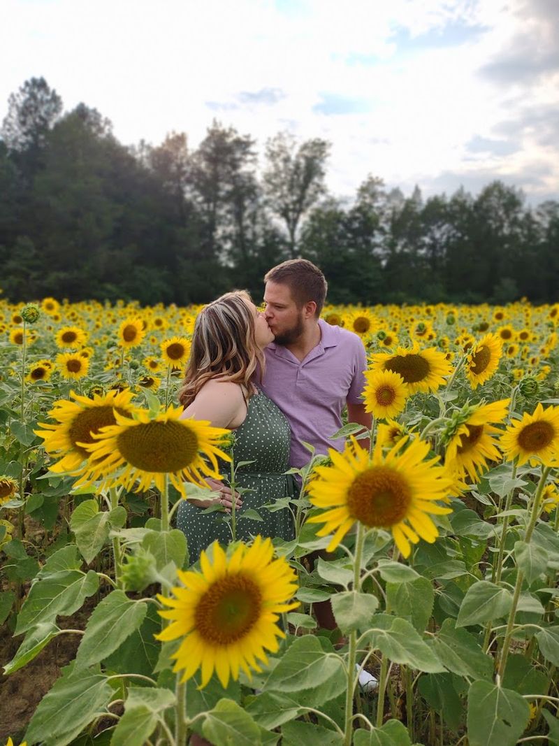 The Summer Blooms That Make The Drive Completely Worth It