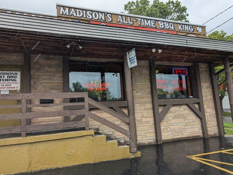 Smoky Jon's Has Been A Wisconsin BBQ Tradition For Over 40 Years