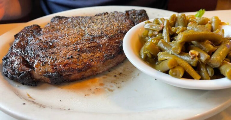 This Virginia Steakhouse Serves Juicy Ribeyes In The Most Unassuming Spot