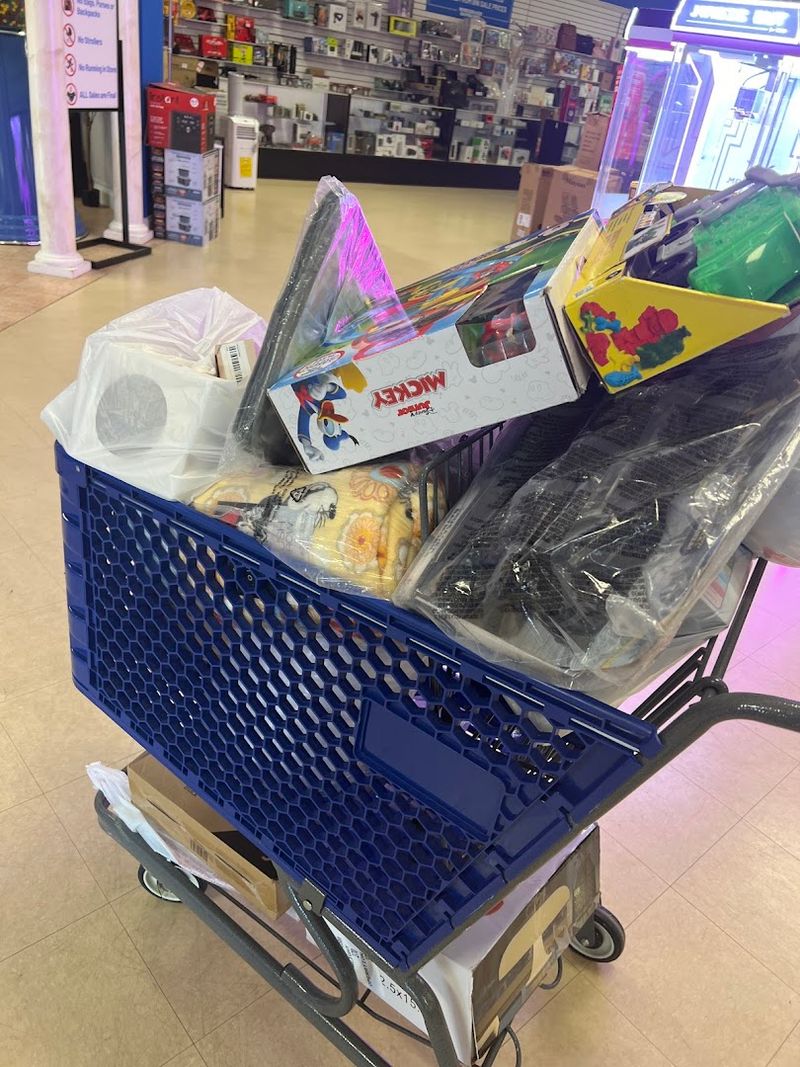 Benefits Of Shopping At Bulk Discount Stores
