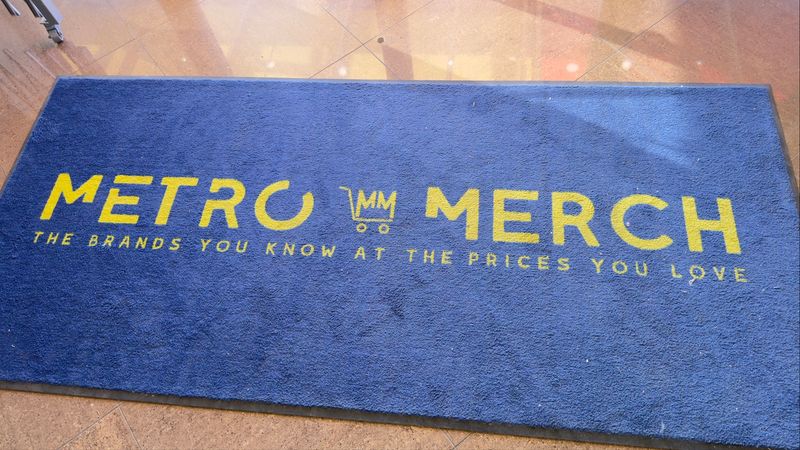 Customer Stories And Shopping Experiences