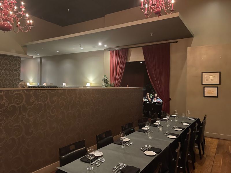 Atmosphere That Balances Elegance With Comfort
