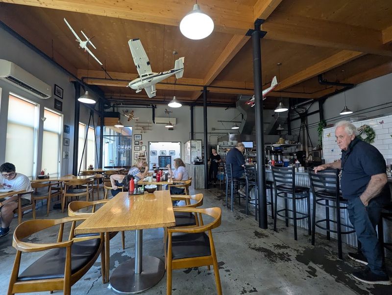 Hangar 12 Restaurant, 265 Fruit St, Mansfield, MA 02048
