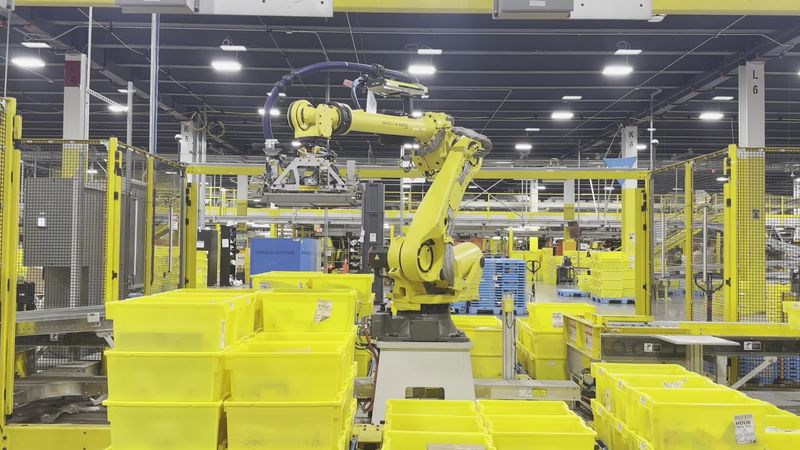 Amazon Fulfillment Center, Oak Creek