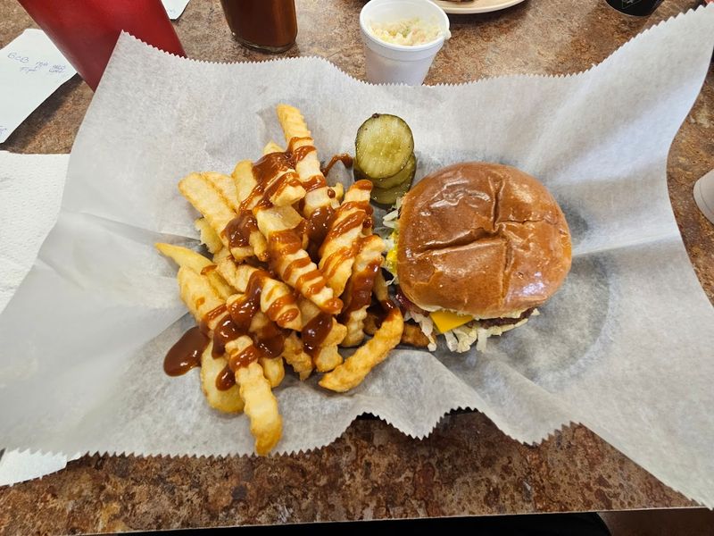 Fresh Ingredients That Elevate Tennessee Gas Station Meals