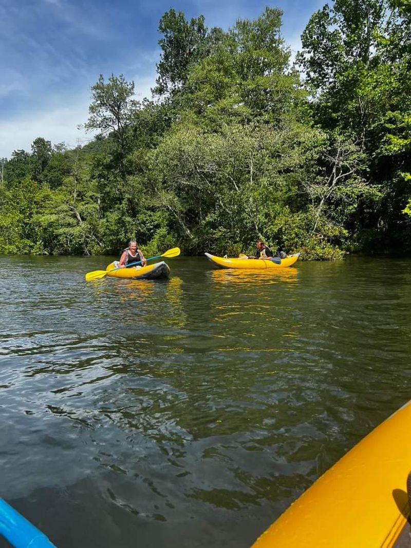 Kayak Or Canoe The Hiwassee River, Cherokee National Forest