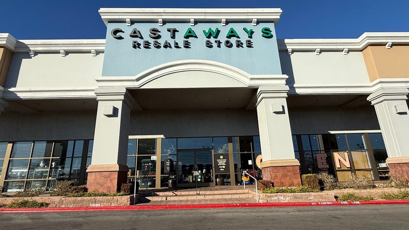 Its Henderson Location Makes It Easy To Add To A Shopping Day