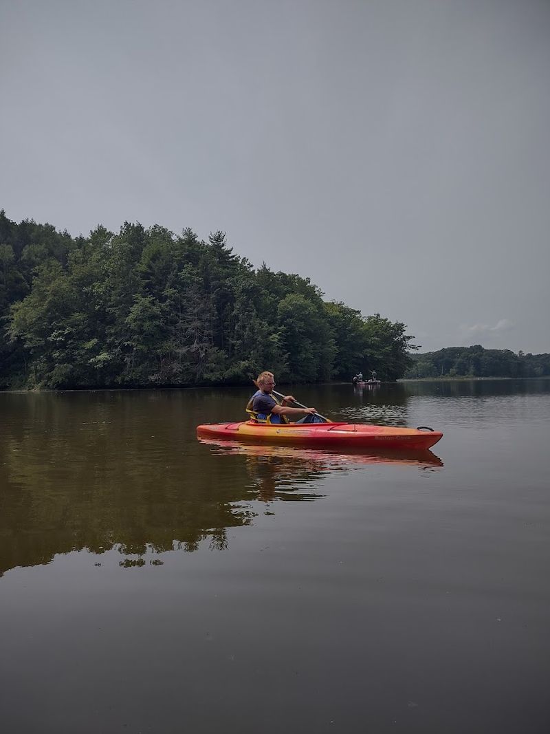 Kayaking The Connecticut River At Barton Cove