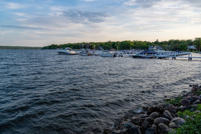 The Lake Covers More Than 5400 Acres