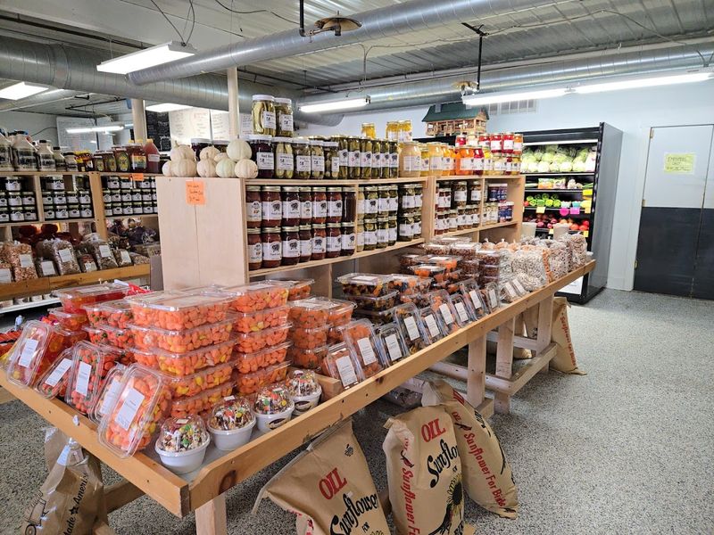 Dutch Country Market