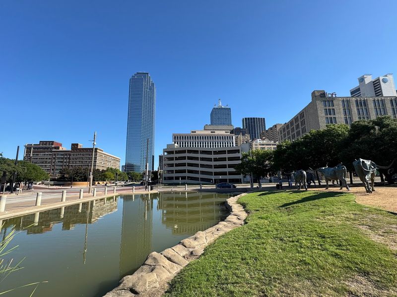 Pioneer Plaza Outdoor Fan Meetup