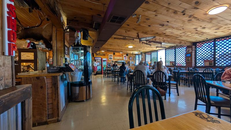  The Roadkill Cafe/O.K. Saloon