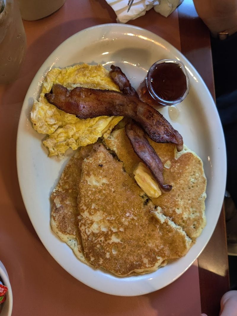 Fluffy Pancakes That Have Everyone Talking
